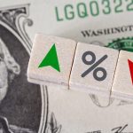 Oil Plunges Over 3% as Trump Tariff Threats Amplify Demand Fears