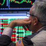 BNB Slides Toward Key $930 Support as Liquidity Pressures Hit Large-Cap Altcoins