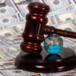 US Wage Growth Trends Signal Moderate Economic Cooling