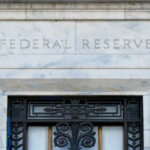 AI Predicts a Dollar Whiplash Week Traders Brace for Impact