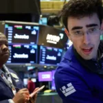 Dollar Strengthens as Iran War Uncertainty Lifts Safe Haven Demand and Reshapes Rate Outlook