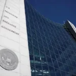 Institutional Investors Hold Bitcoin Positions Despite Market Drop as Long Term Confidence Grows