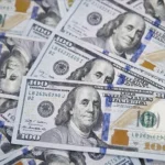 US Dollar Stability Signals Cautious Market Positioning Ahead of Payrolls Data